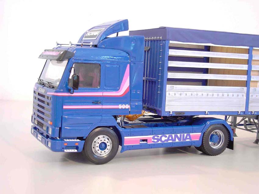 SCANIA 143